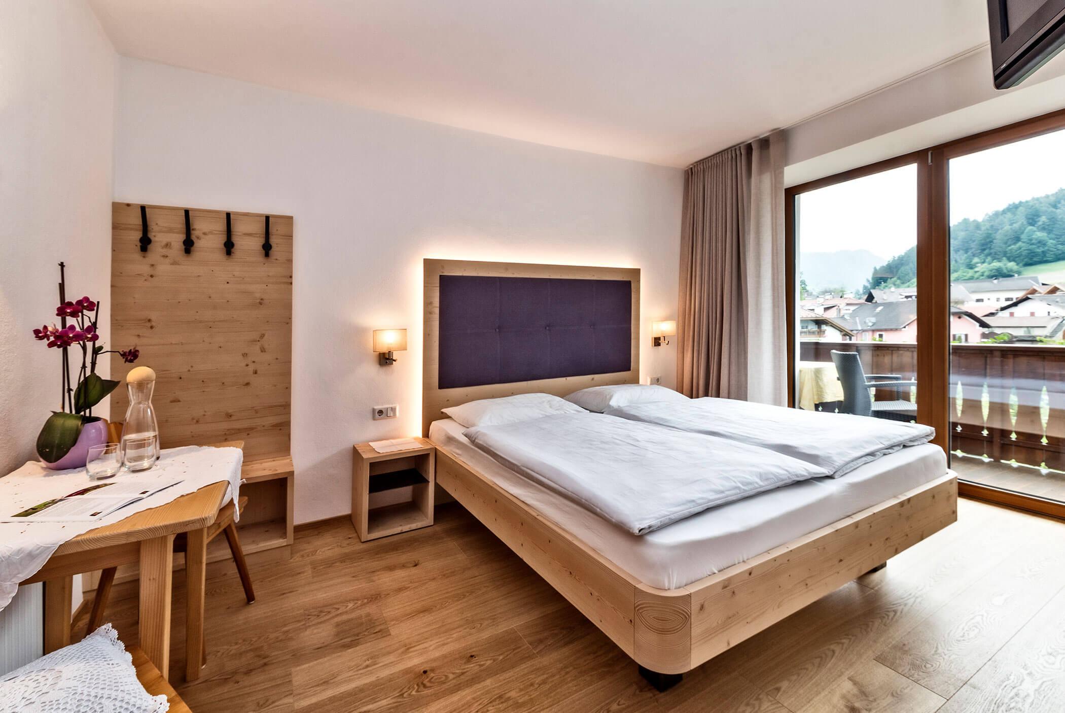 Bedroom with balcony - double room with balcony